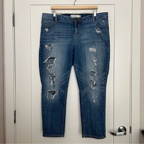 Torrid Jeans Womens Size 18 Blue Ex-Boyfriend Straight Distressed Stretch Denim - Picture 1 of 16